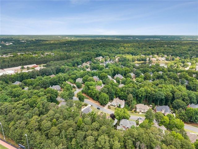 9345 Nesbit Lakes Drive, Alpharetta, GA 30022