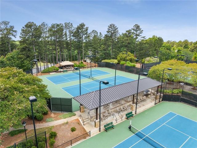 9345 Nesbit Lakes Drive, Alpharetta, GA 30022