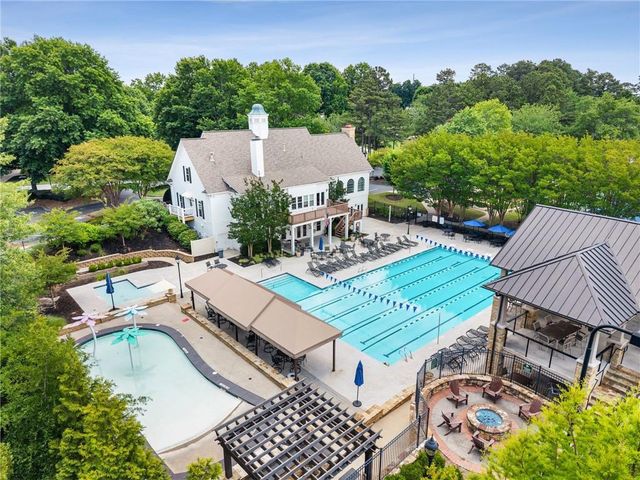 9345 Nesbit Lakes Drive, Alpharetta, GA 30022