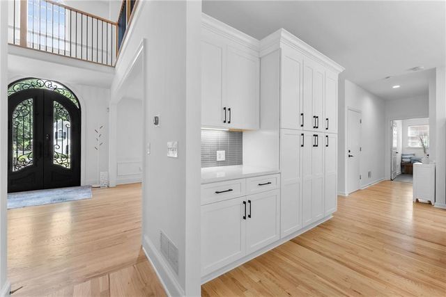 9345 Nesbit Lakes Drive, Alpharetta, GA 30022