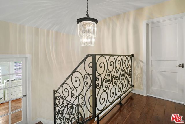 1531 Marmont Avenue, Los Angeles, CA 90069