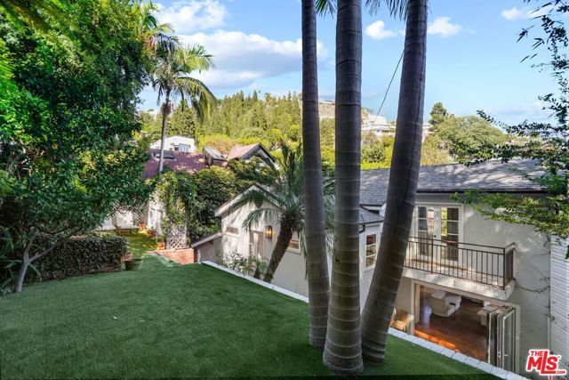 1531 Marmont Avenue, Los Angeles, CA 90069