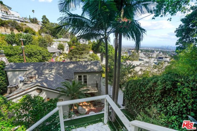 1531 Marmont Avenue, Los Angeles, CA 90069