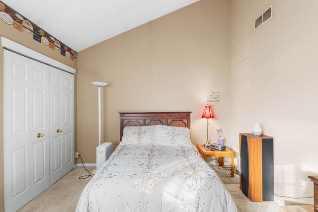 1582 Englewood Place, Florence, KY 41042