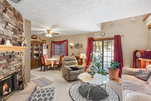 1582 Englewood Place, Florence, KY 41042