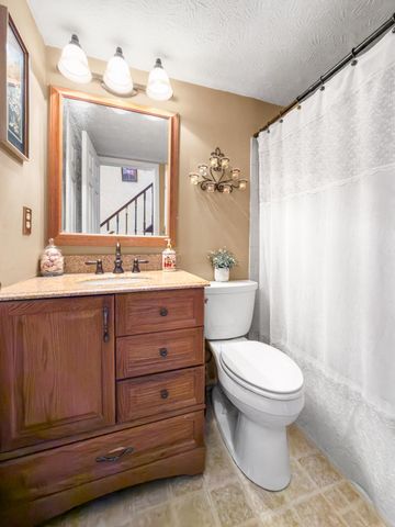 1582 Englewood Place, Florence, KY 41042