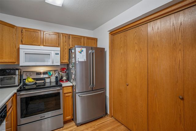 1100 N 6th Street 8, Indianola, IA 50125