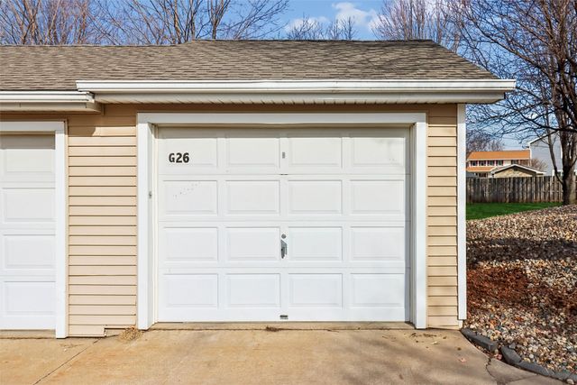 1100 N 6th Street 8, Indianola, IA 50125