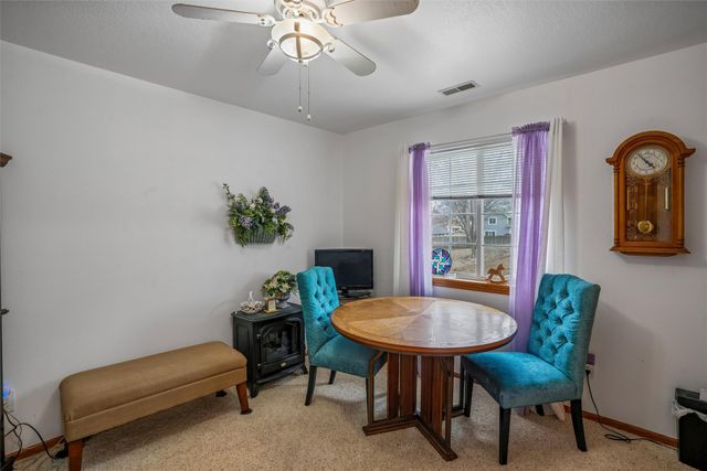 1100 N 6th Street 8, Indianola, IA 50125