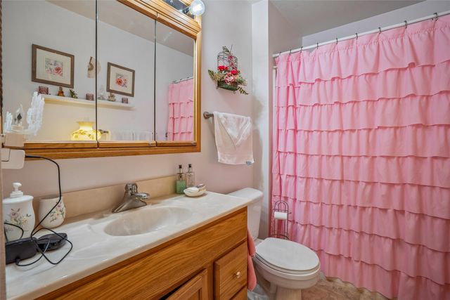 1100 N 6th Street 8, Indianola, IA 50125