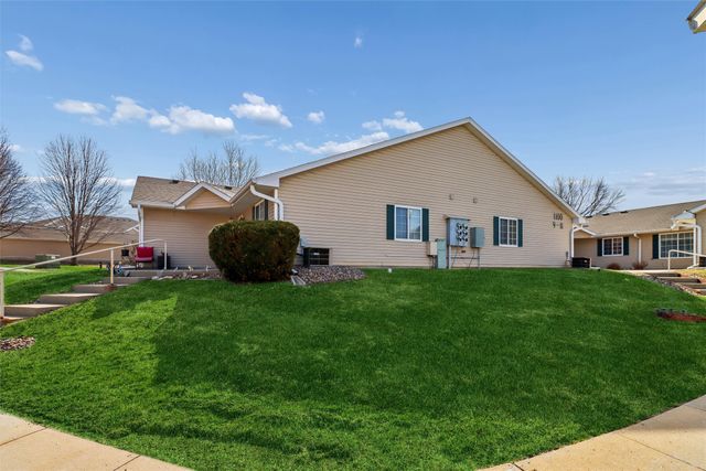 1100 N 6th Street 8, Indianola, IA 50125