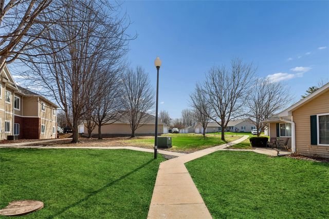 1100 N 6th Street 8, Indianola, IA 50125