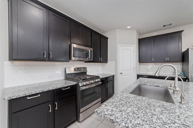 8830 Hartford River Lane, Richmond, TX 77407