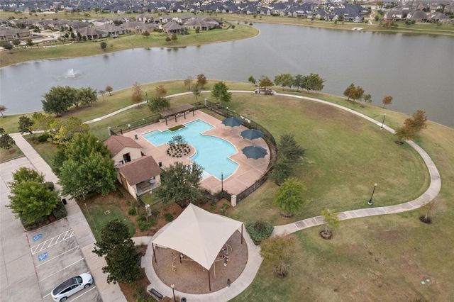 8830 Hartford River Lane, Richmond, TX 77407