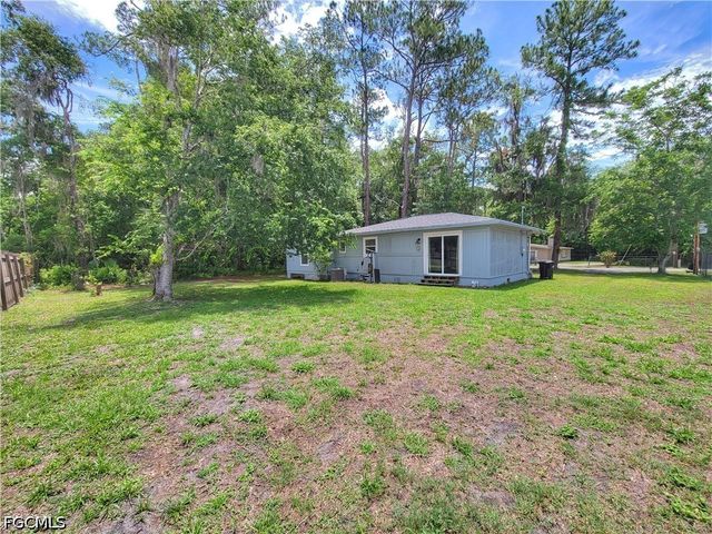 2524 NE 5th PL, Gainesville, FL 32641