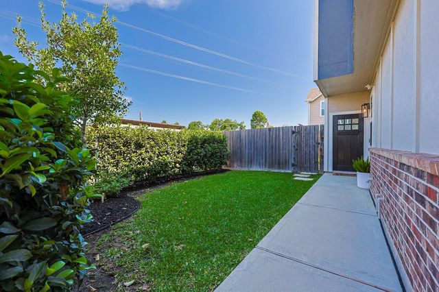 5403 Camaguey Street, Houston, TX 77023