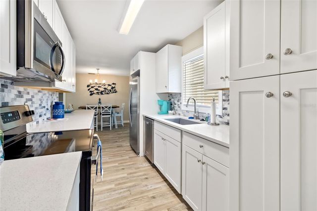 526 CONRAD ROAD, Venice, FL 34293