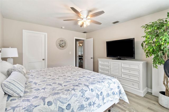 526 CONRAD ROAD, Venice, FL 34293