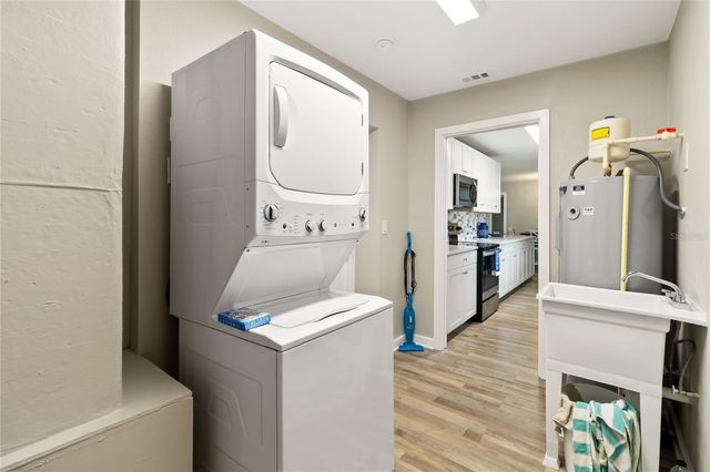 526 CONRAD ROAD, Venice, FL 34293