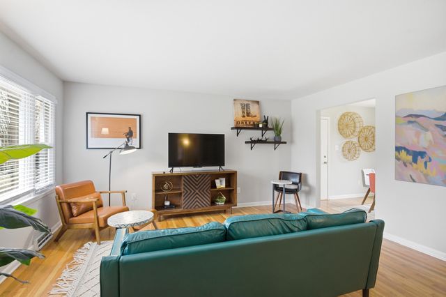 2609 WEE WYND, Columbia, MO 65203