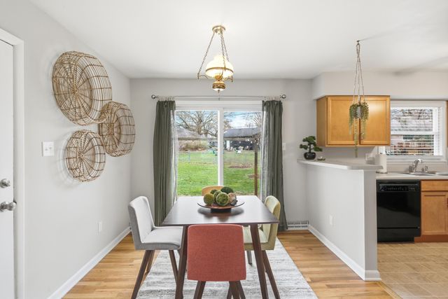 2609 WEE WYND, Columbia, MO 65203