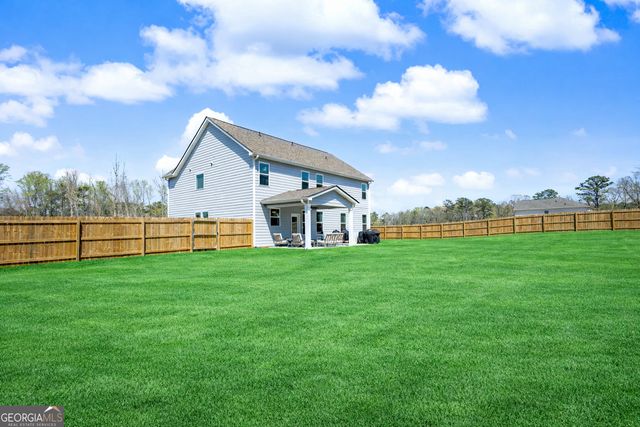 63 Whites Pond Road, Moreland, GA 30259