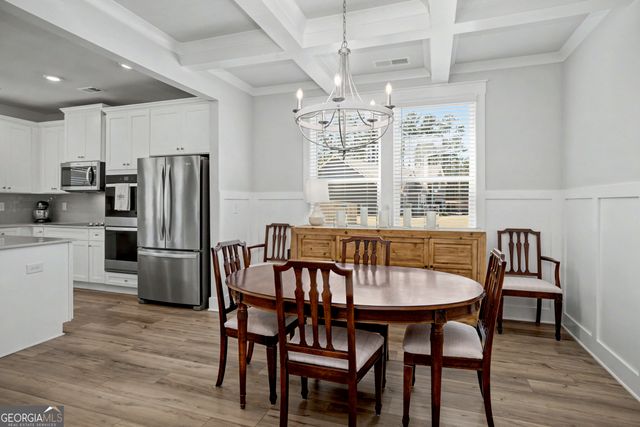 63 Whites Pond Road, Moreland, GA 30259