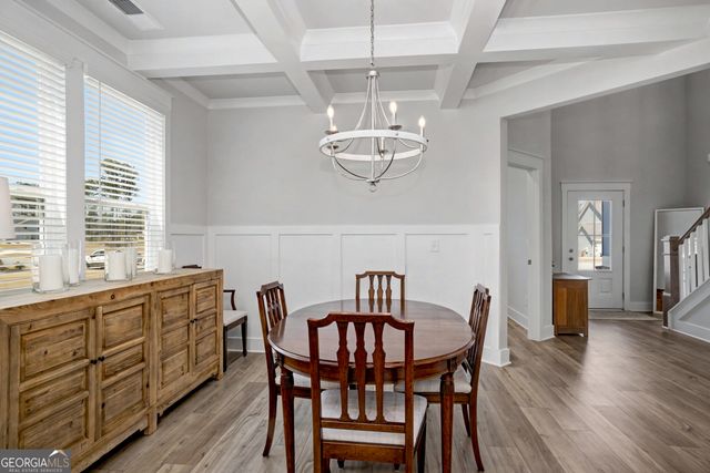 63 Whites Pond Road, Moreland, GA 30259