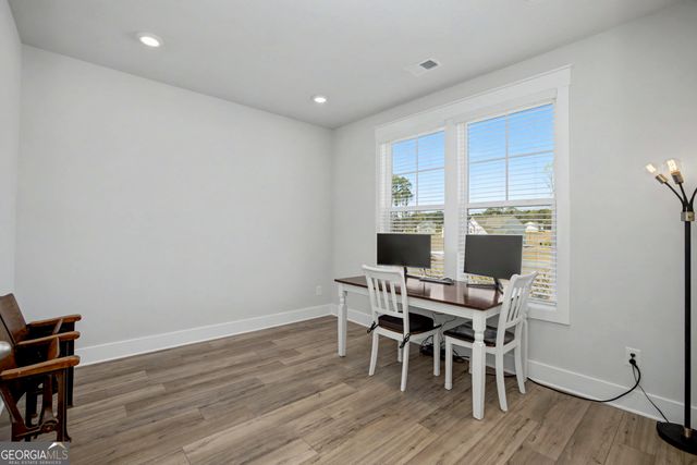 63 Whites Pond Road, Moreland, GA 30259