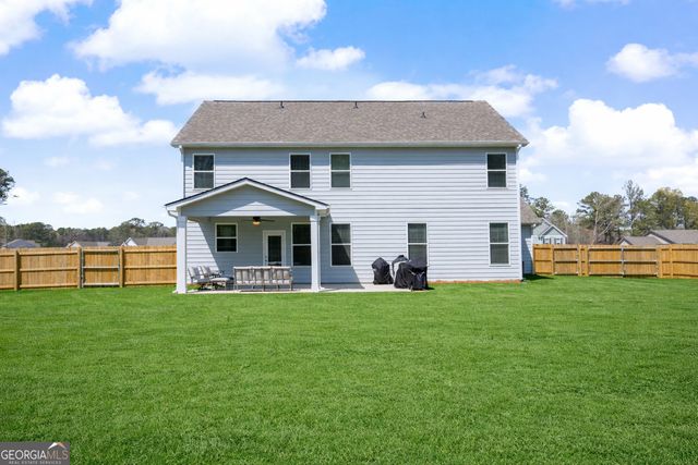 63 Whites Pond Road, Moreland, GA 30259