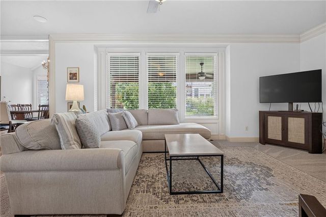 2929 SW Lewis Circle, Lee's Summit, MO 64081