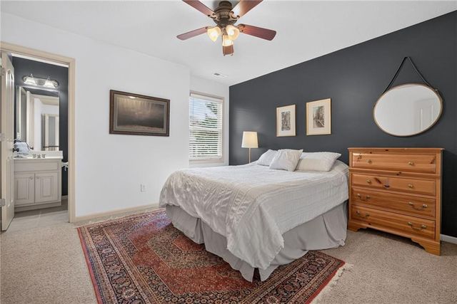 2929 SW Lewis Circle, Lee's Summit, MO 64081