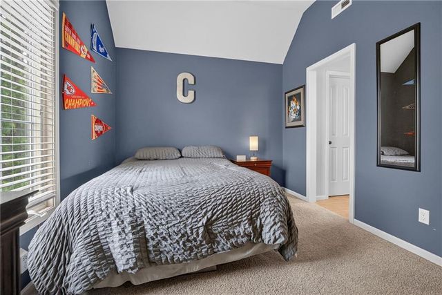 2929 SW Lewis Circle, Lee's Summit, MO 64081