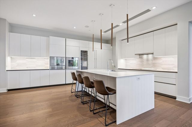 2710 Steel Street 507, Houston, TX 77098