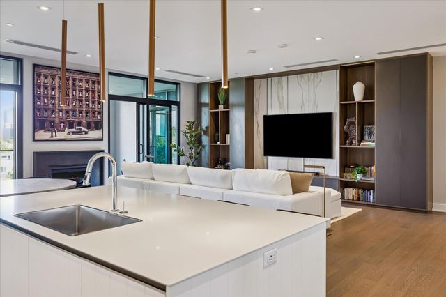 2710 Steel Street 507, Houston, TX 77098