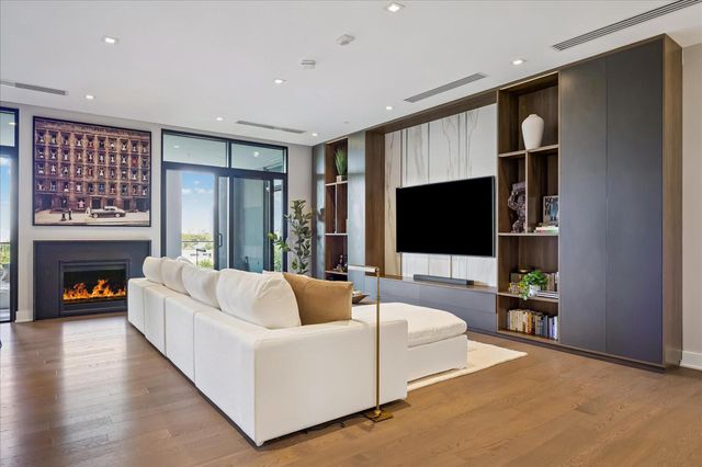 2710 Steel Street 507, Houston, TX 77098