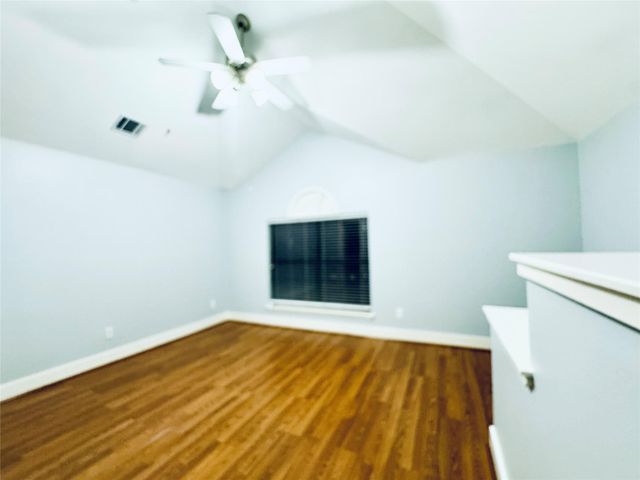 3501 Link Valley Drive 902, Houston, TX 77025