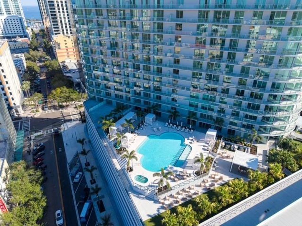 400 CENTRAL AVENUE 2405, St Petersburg, FL 33701