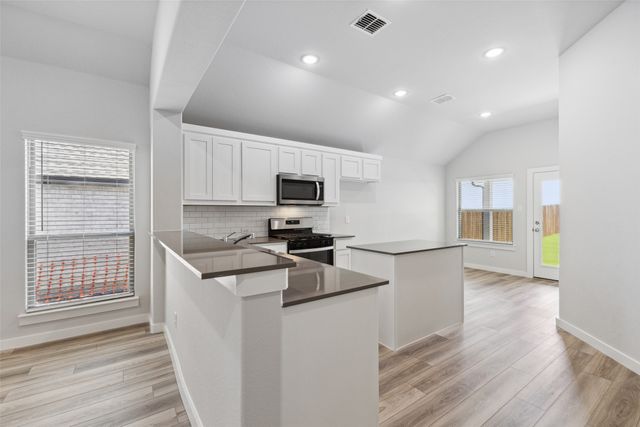 2123 Lone Star, Seagoville, TX 75159
