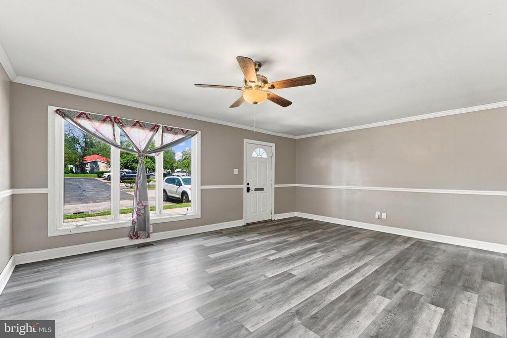 10 RUSCOMBE CT, WILLINGBORO, NJ 08046 — photo 3