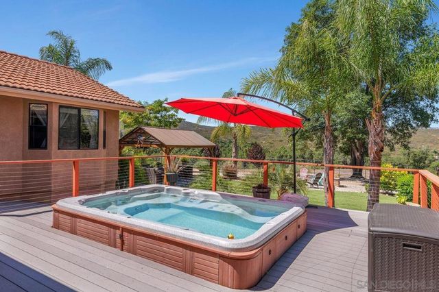 25657 Bellemore Dr, Ramona, CA 92065