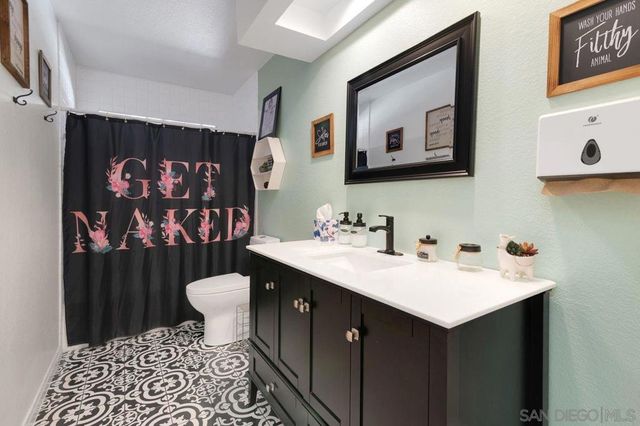 25657 Bellemore Dr, Ramona, CA 92065