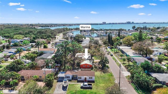 2706 46TH STREET S, Gulfport, FL 33711