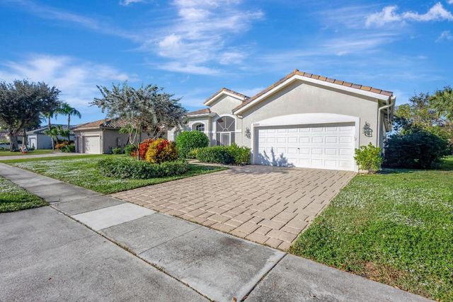 11223 Edgewater Circle, Wellington, FL 33414