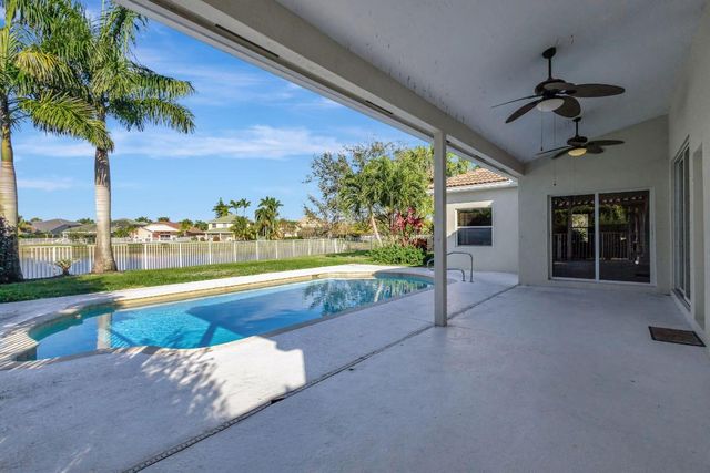 11223 Edgewater Circle, Wellington, FL 33414