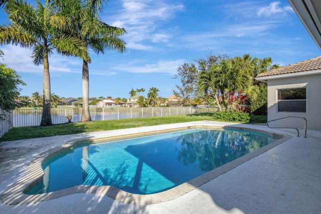 11223 Edgewater Circle, Wellington, FL 33414