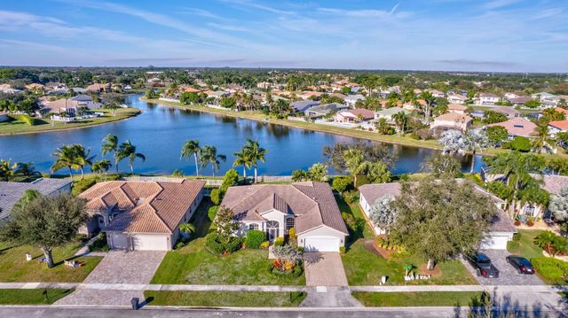 11223 Edgewater Circle, Wellington, FL 33414