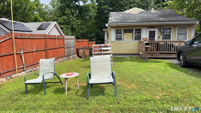 39 Emma Road, Stamford, CT 06905