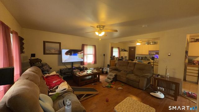 39 Emma Road, Stamford, CT 06905