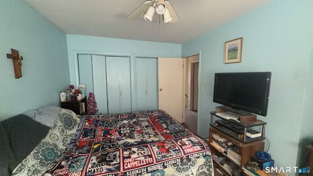 39 Emma Road, Stamford, CT 06905